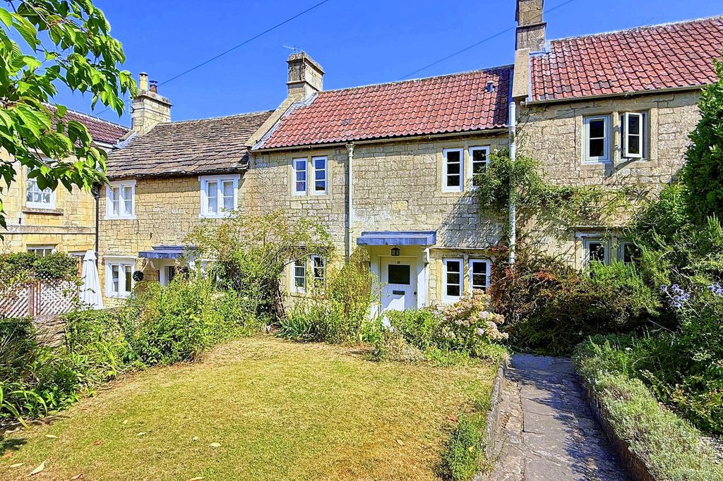 Property photo 1 of 10