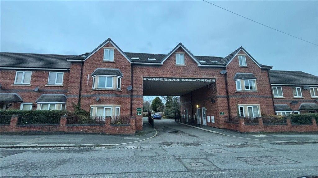 Property photo 1 of 7