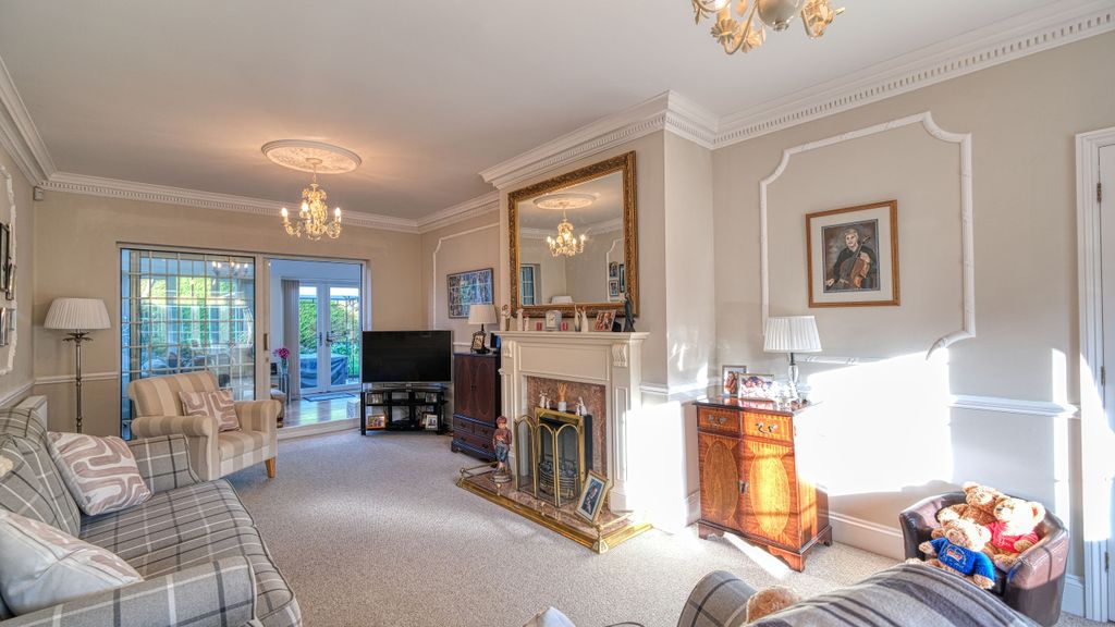 Property photo 3 of 42 Dscf4954_33