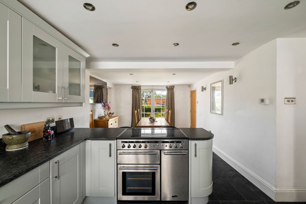 Property photo 2 of 49 47