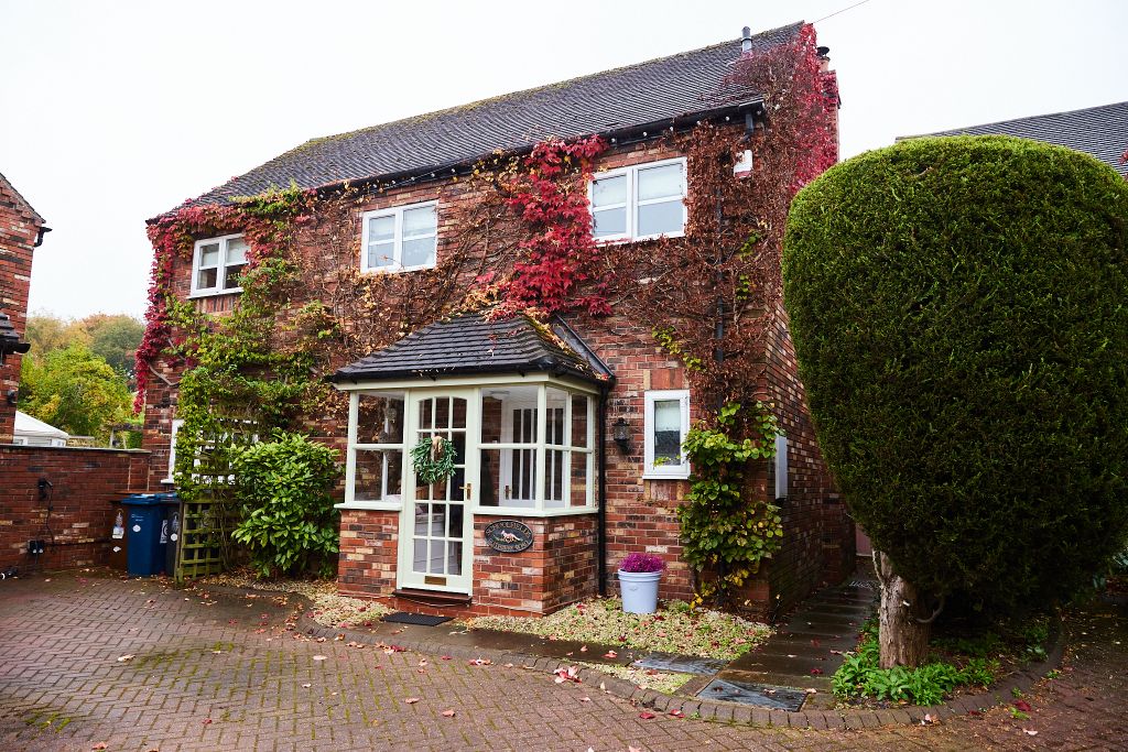 Property photo 1 of 49