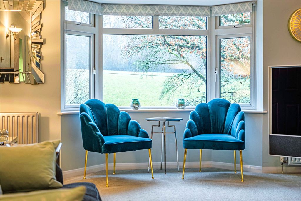 Property photo 3 of 27 Picture No. 42