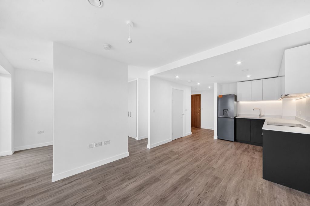 Property photo 3 of 21 Picture No. 19