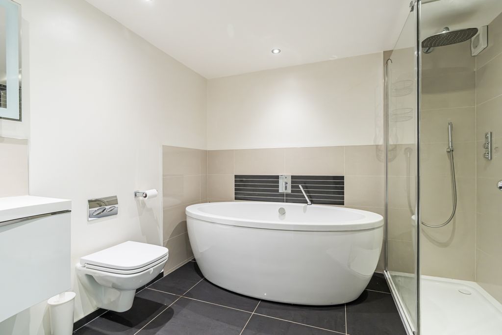 Additional image 8 of 3 bed flat for sale1 The Beech Tree, Linlithgow EH49