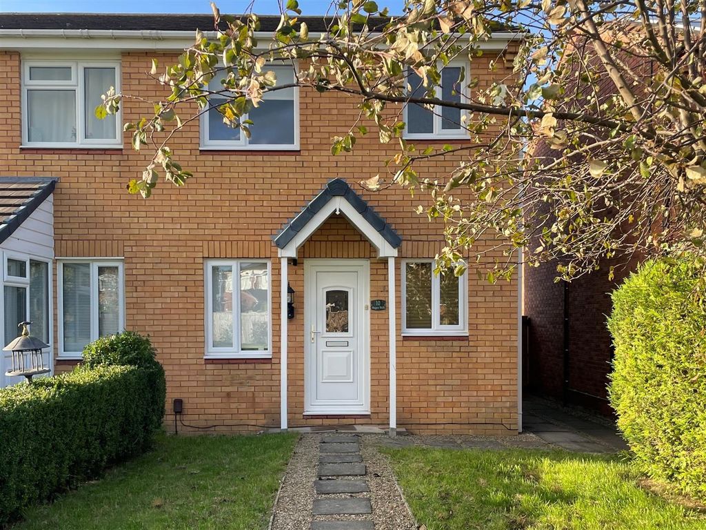 Property photo 1 of 13