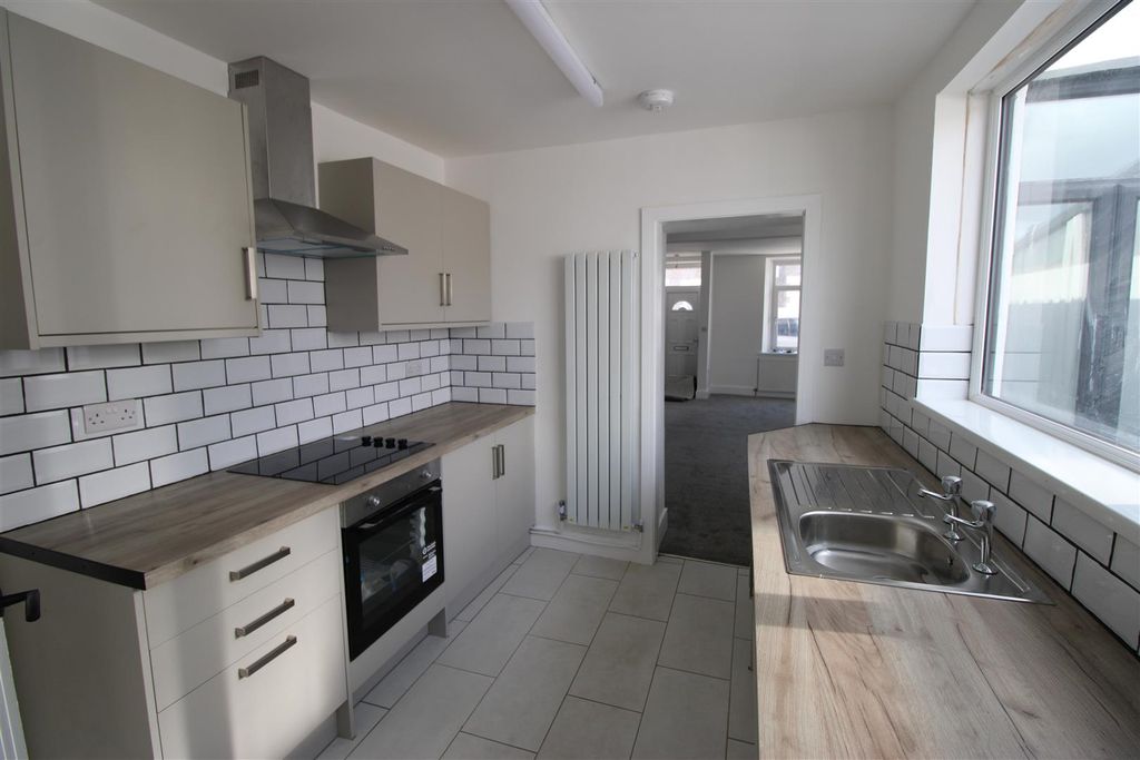 Property photo 3 of 10 Img_0465.Jpg