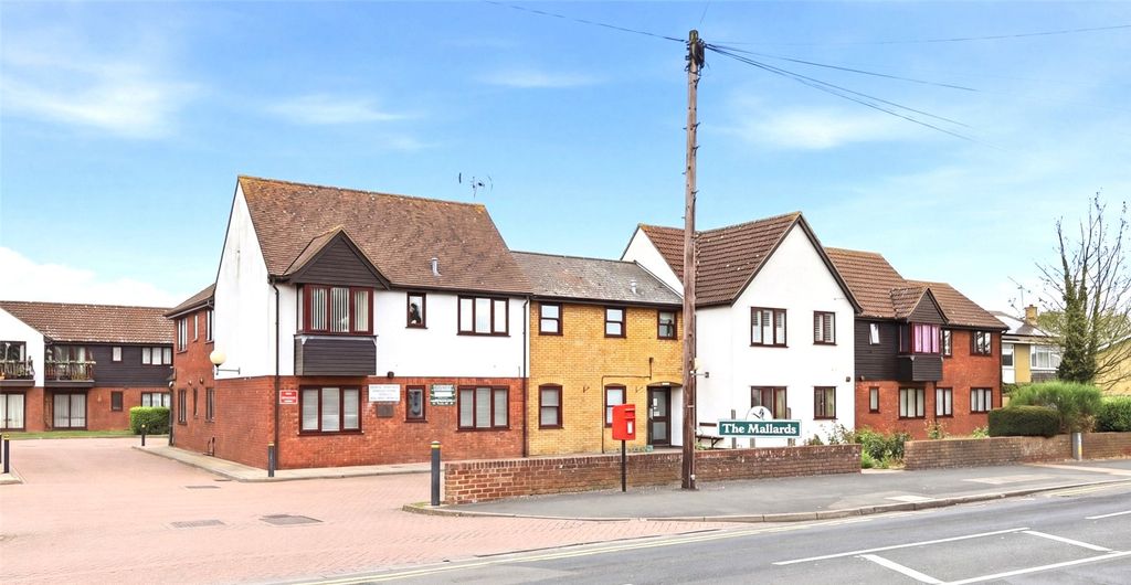 Property photo 1 of 17 Picture No. 05
