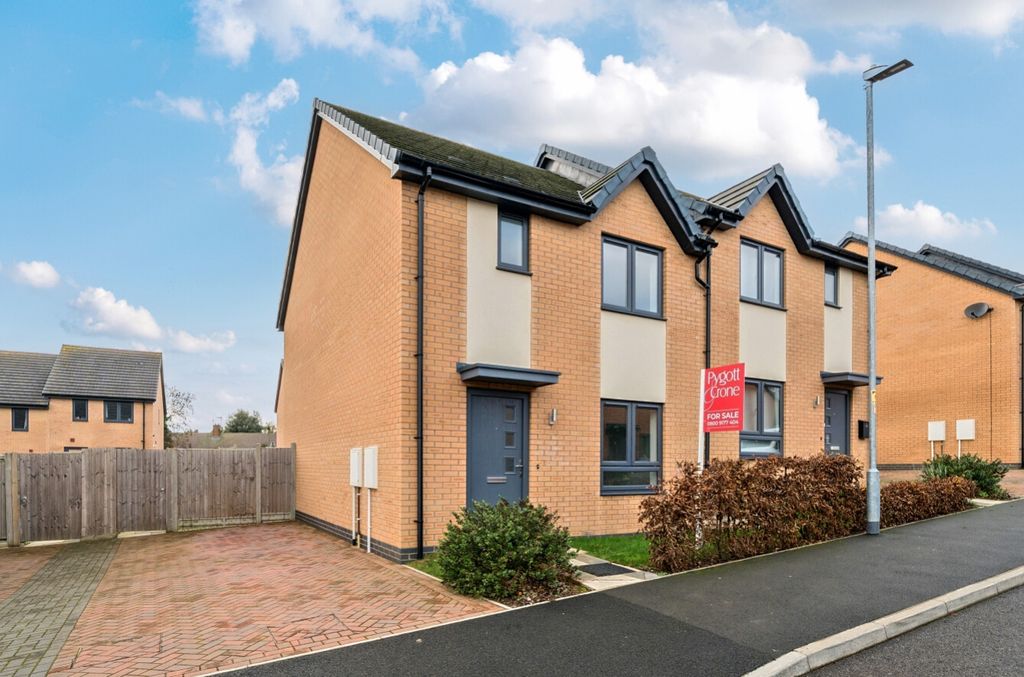 Property photo 1 of 10 1393010-10-69400A55Ea9E0