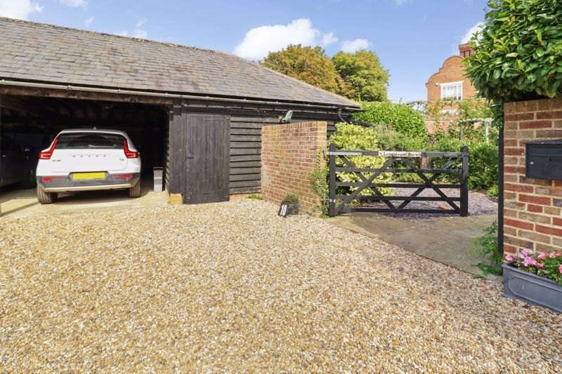 Property photo 3 of 14 Photo 1