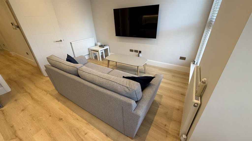 Property photo 3 of 34 Fullsizerender-19.Jpeg