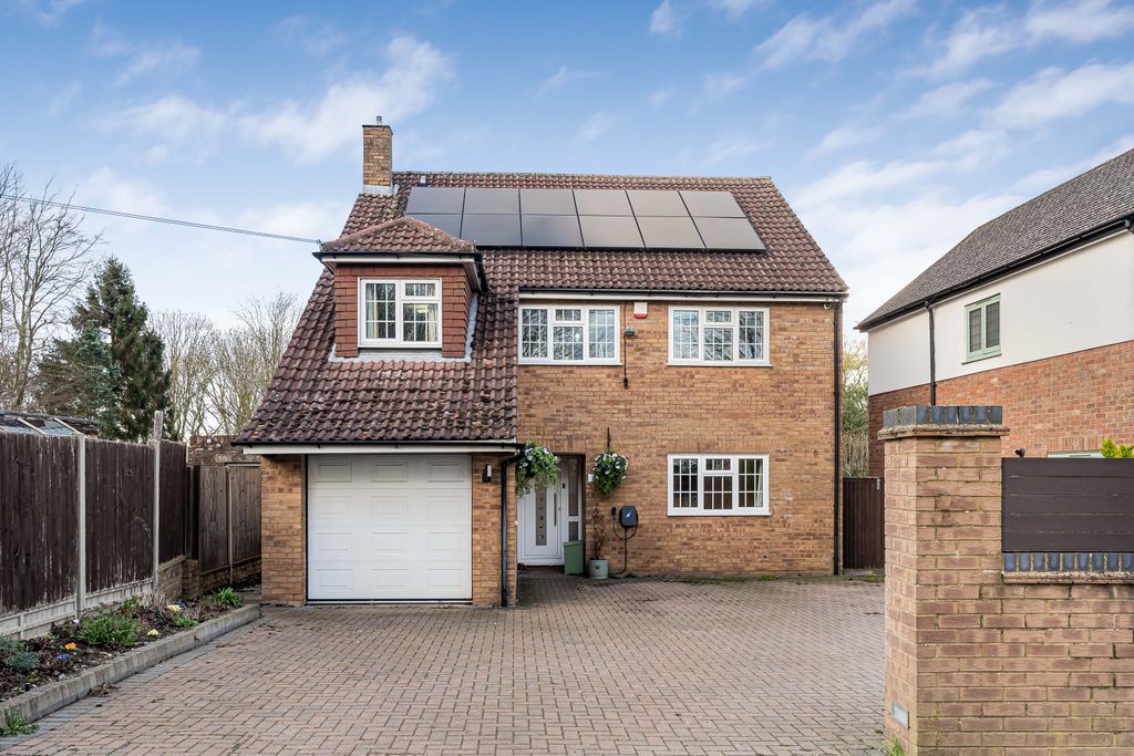 Property photo 1 of 27 Front