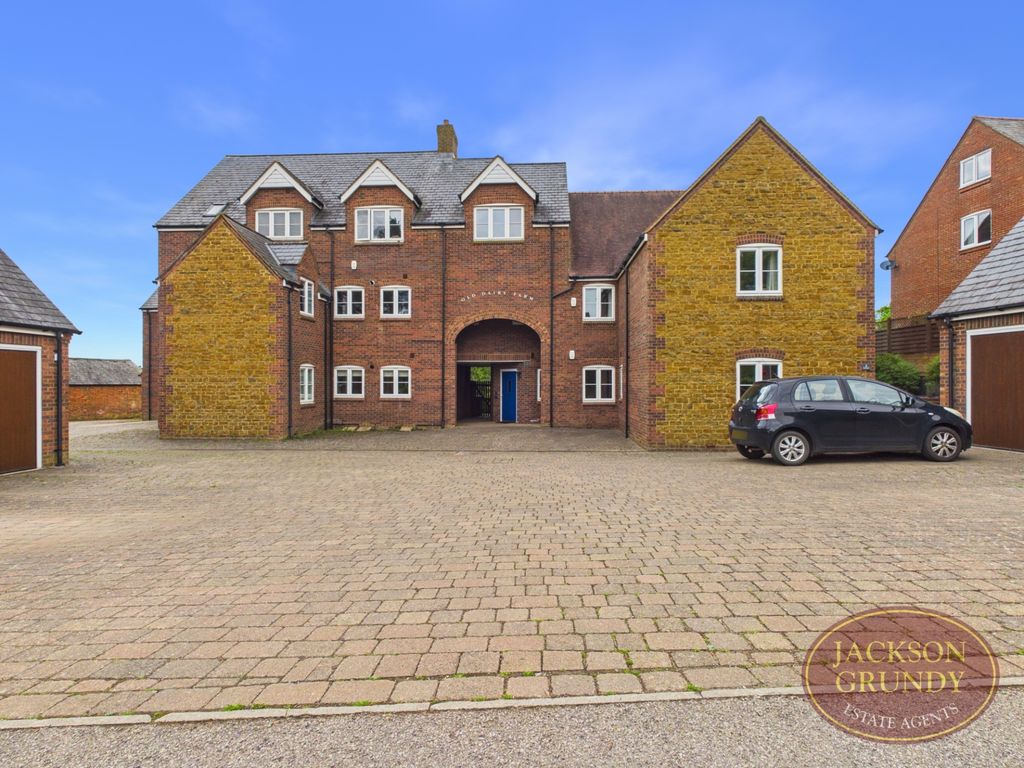 Property photo 1 of 24 Church Lane
