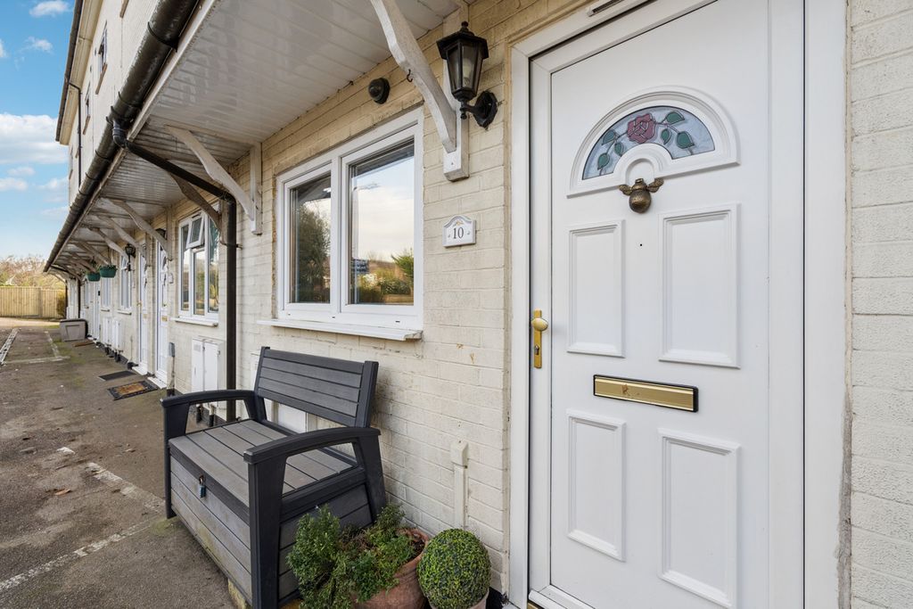 Property photo 2 of 22