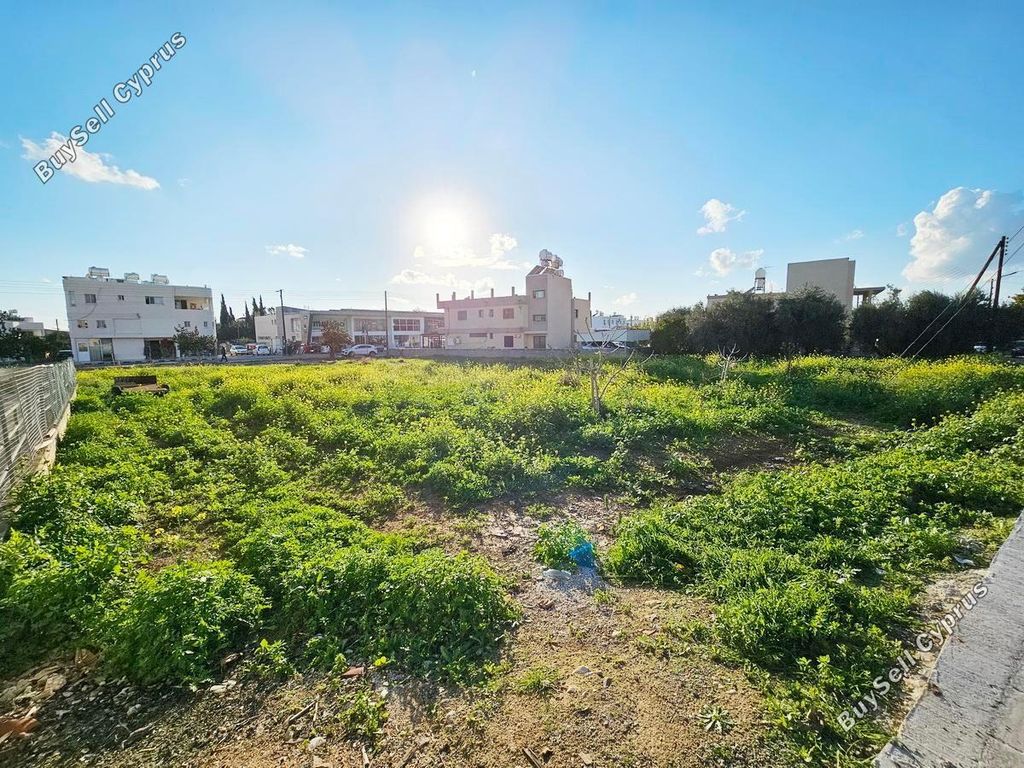 Property photo 1 of 3