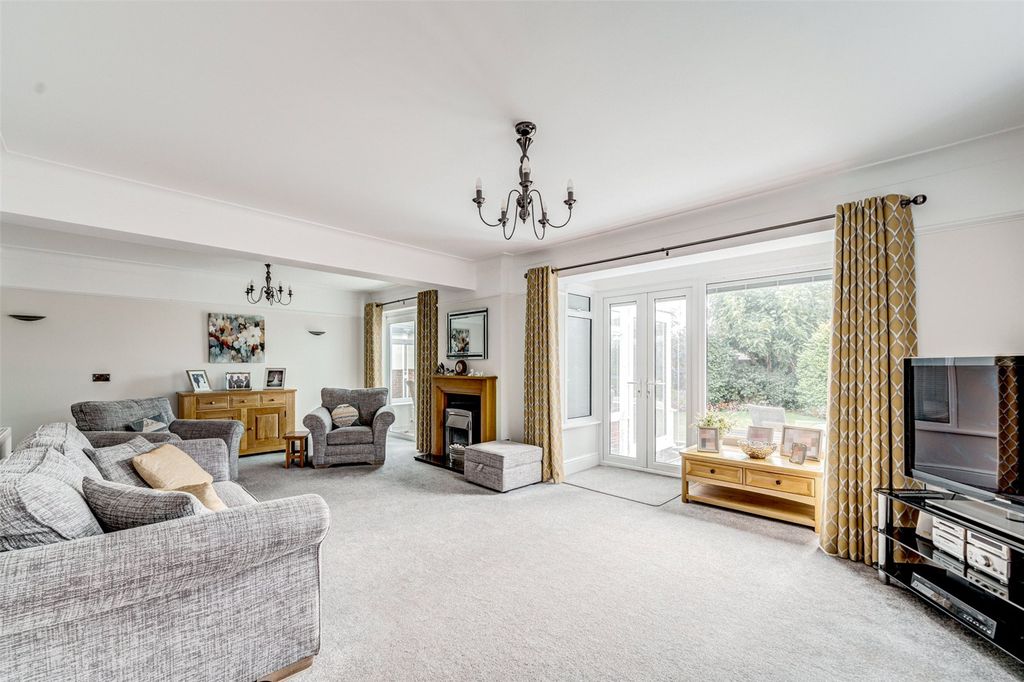 Property photo 2 of 20 Picture No. 04