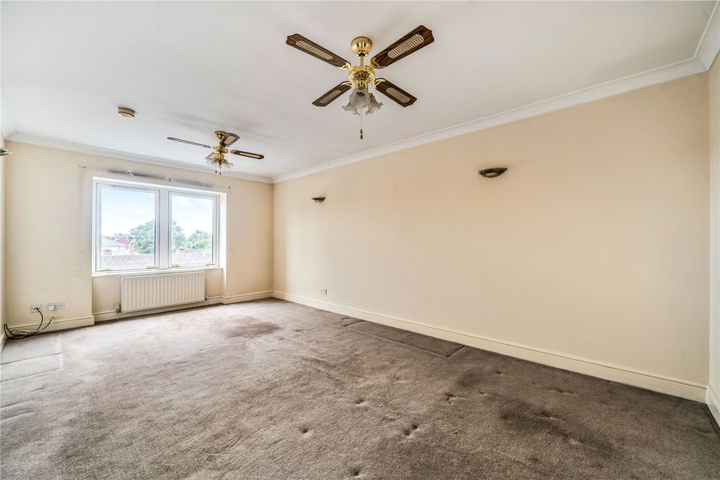 Property photo 2 of 10 Picture No. 09