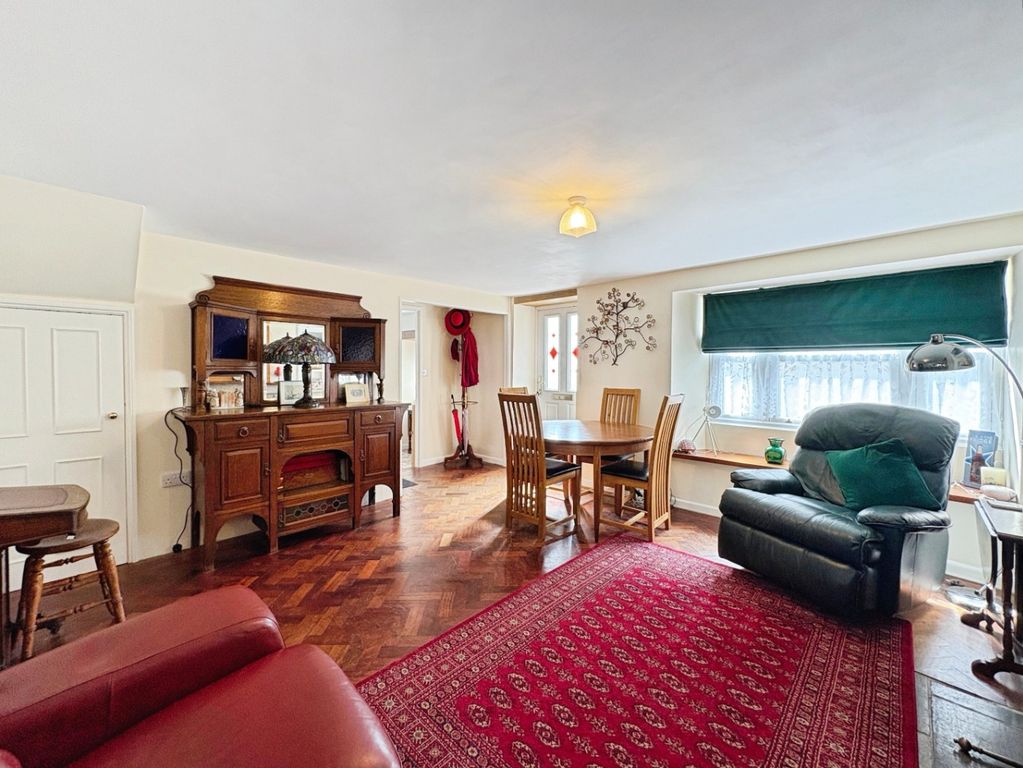 Property photo 2 of 27 5259214