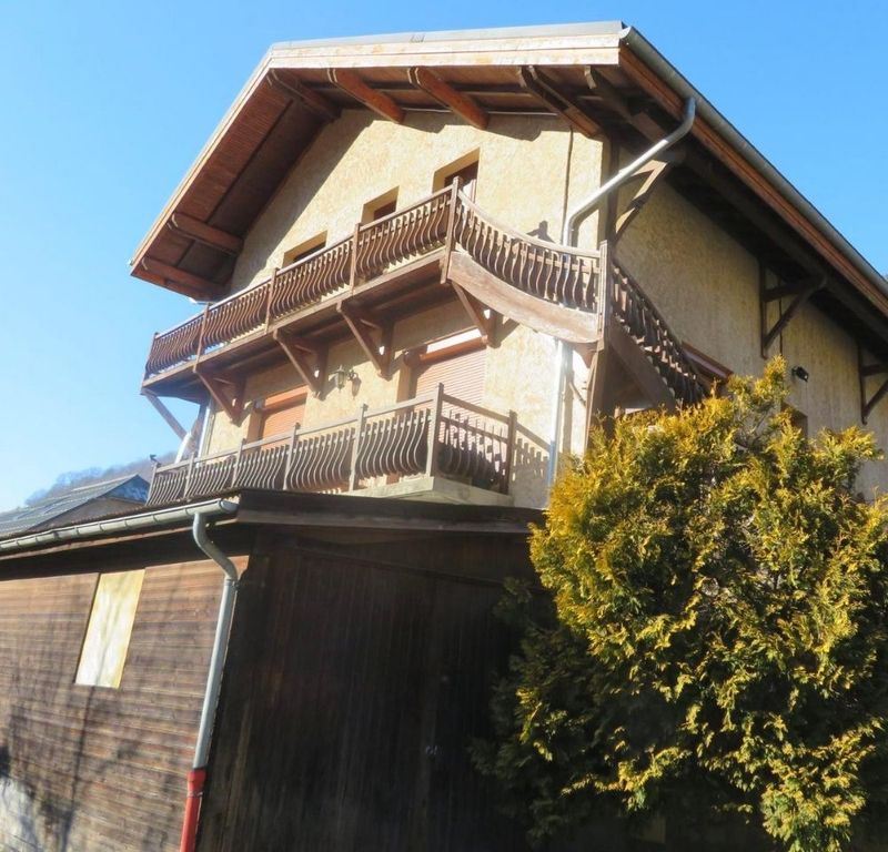 Property photo 3 of 12 Apartment For Sale i