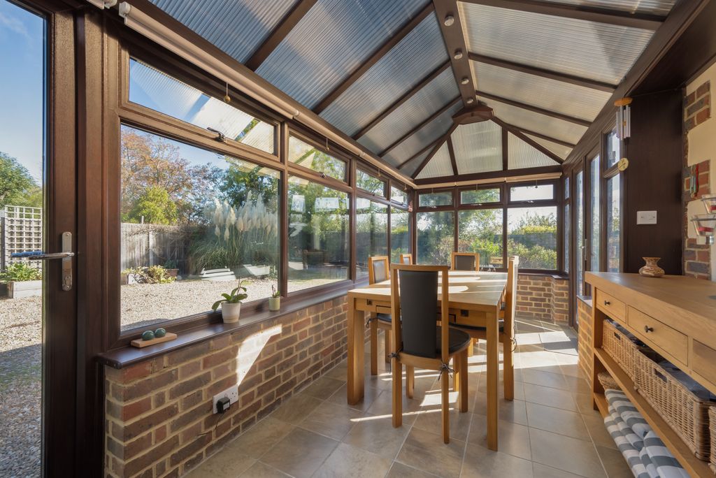 Property photo 3 of 21 Conservatory