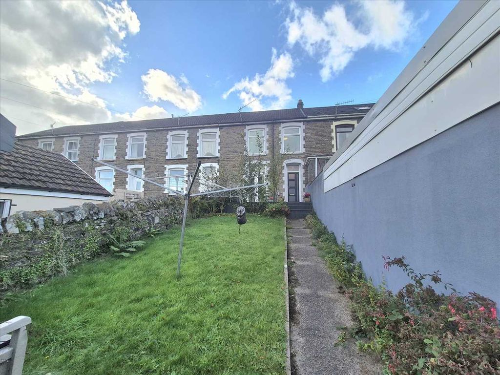 Property photo 2 of 24 Exterior