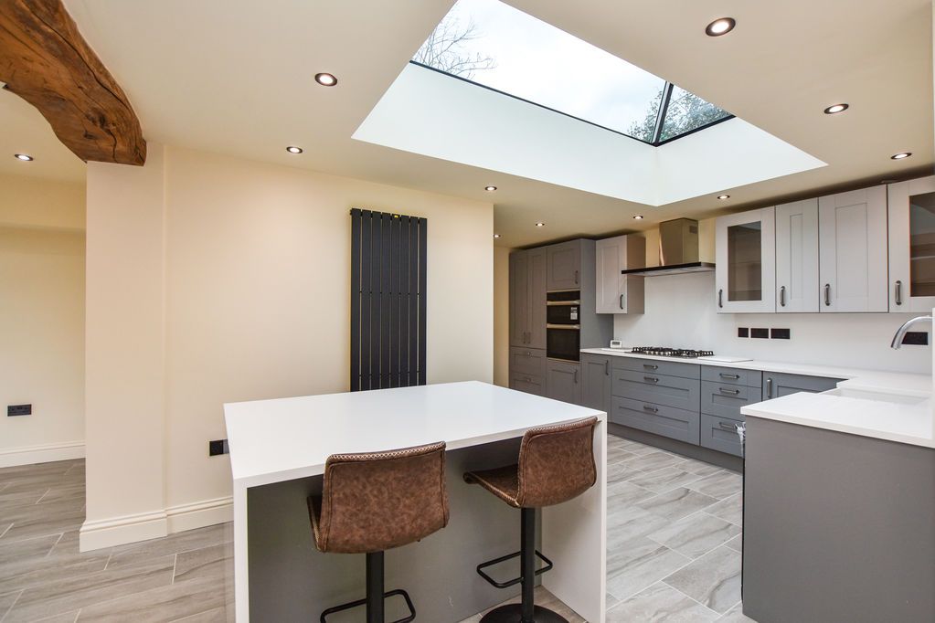 Property photo 3 of 29 Photo 4