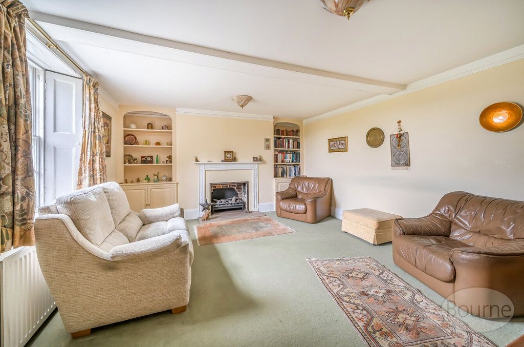 Property photo 2 of 16 Picture No. 02