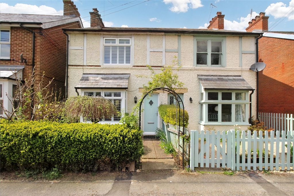 Property photo 1 of 12 Front External