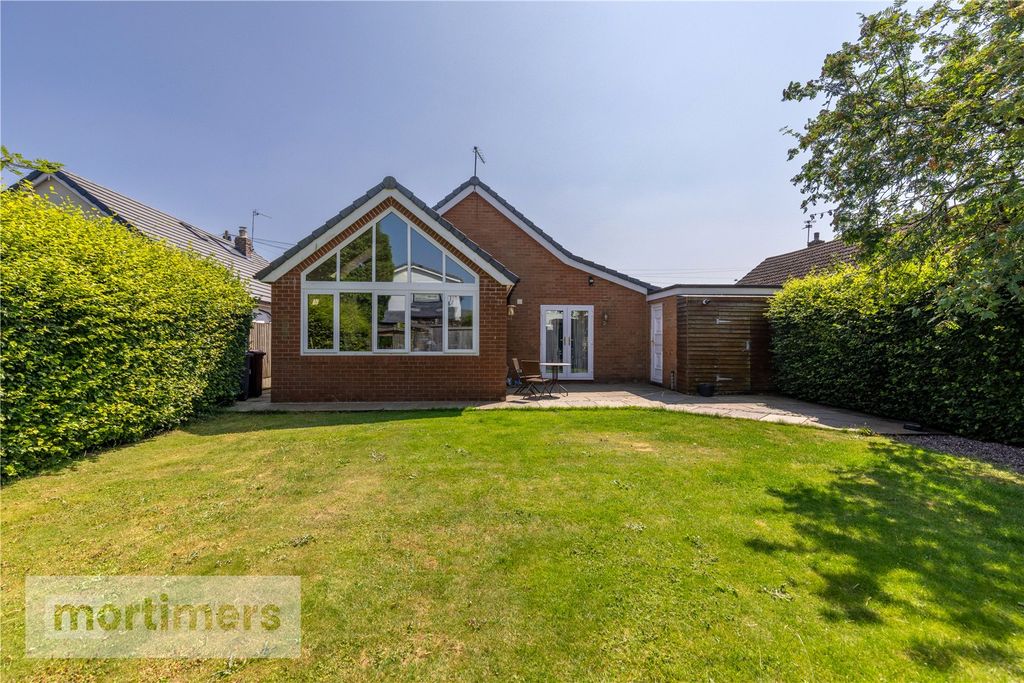 Property photo 1 of 27 Picture No. 15