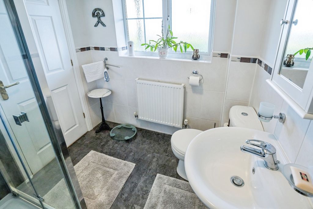 Additional image 14 of 5 bed detached house for saleLlys Y Graig, Bryn-Y-Baal, Mold, Flintshire CH7