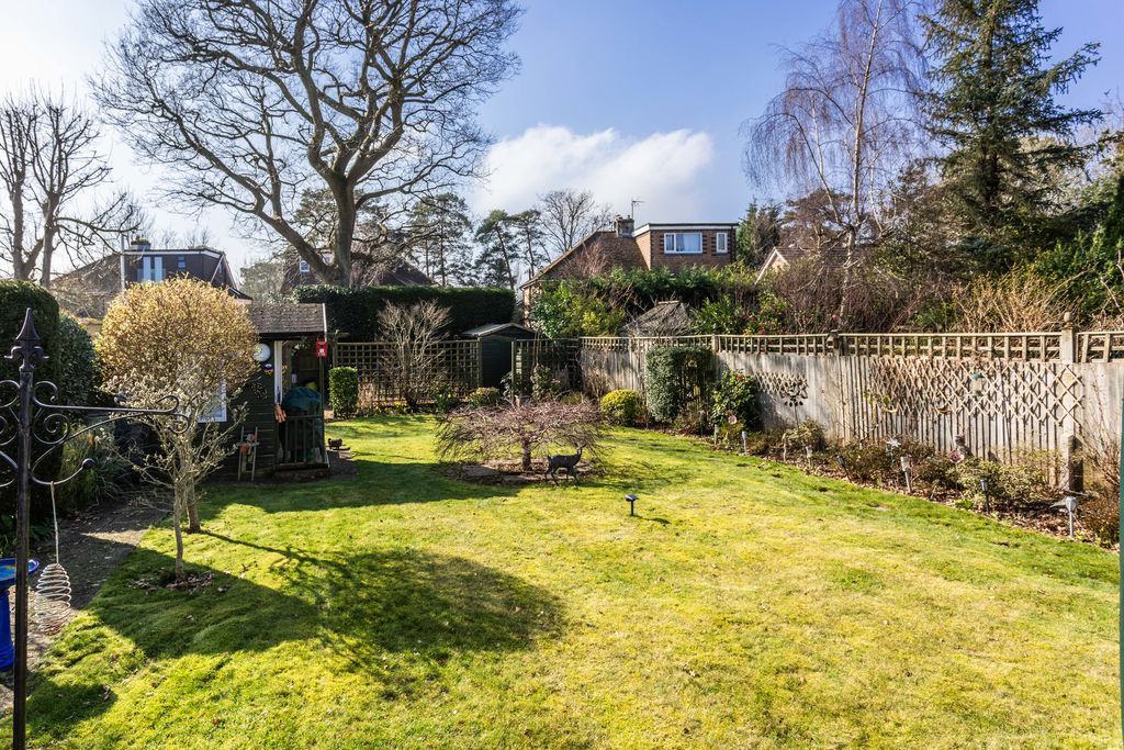 Property photo 2 of 19 Photo 16