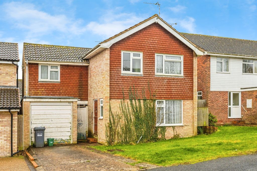 Property photo 1 of 18