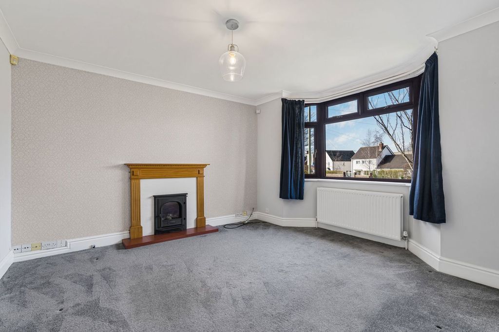 Property photo 3 of 24