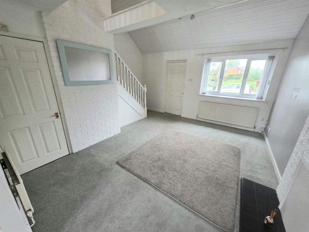 Property photo 2 of 12 Img-20251004-Wa0011.Jpg