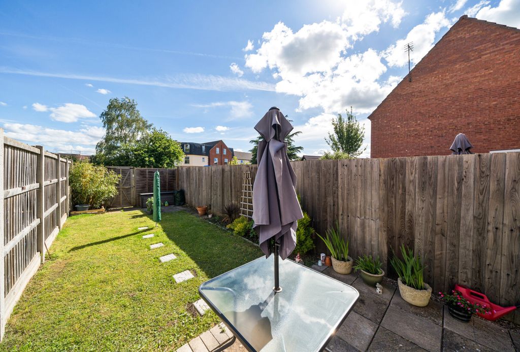 Property photo 2 of 11 1299419-6-68375d9...