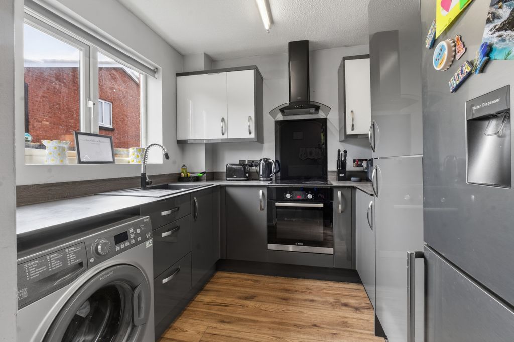 Additional image 5 of 2 bed end terrace house for saleChequers Close, Bobblestock, Hereford HR4