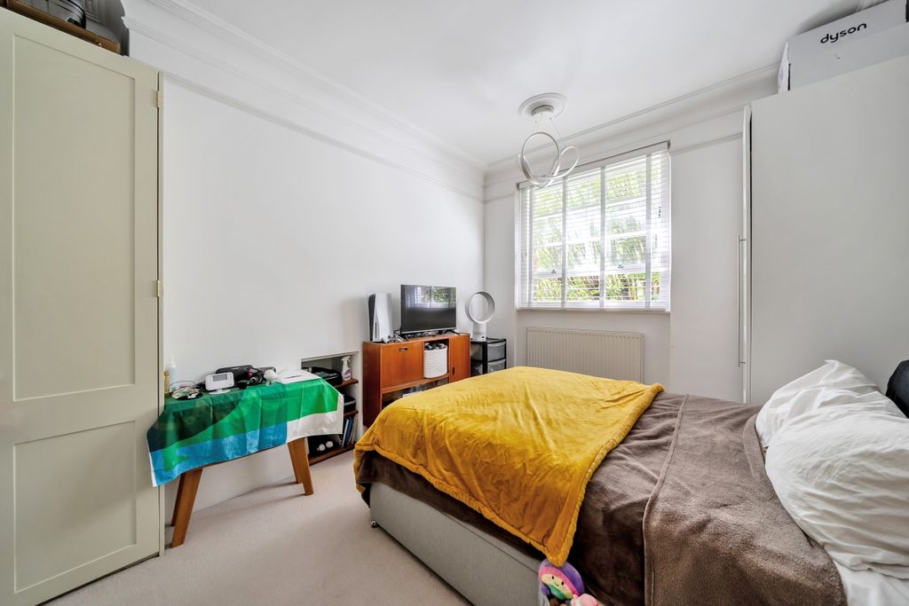 Property photo 3 of 9 1-6A1Eff63Ab55E-1...