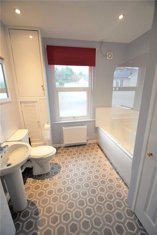 Property photo 3 of 6 Seddons Tiverton