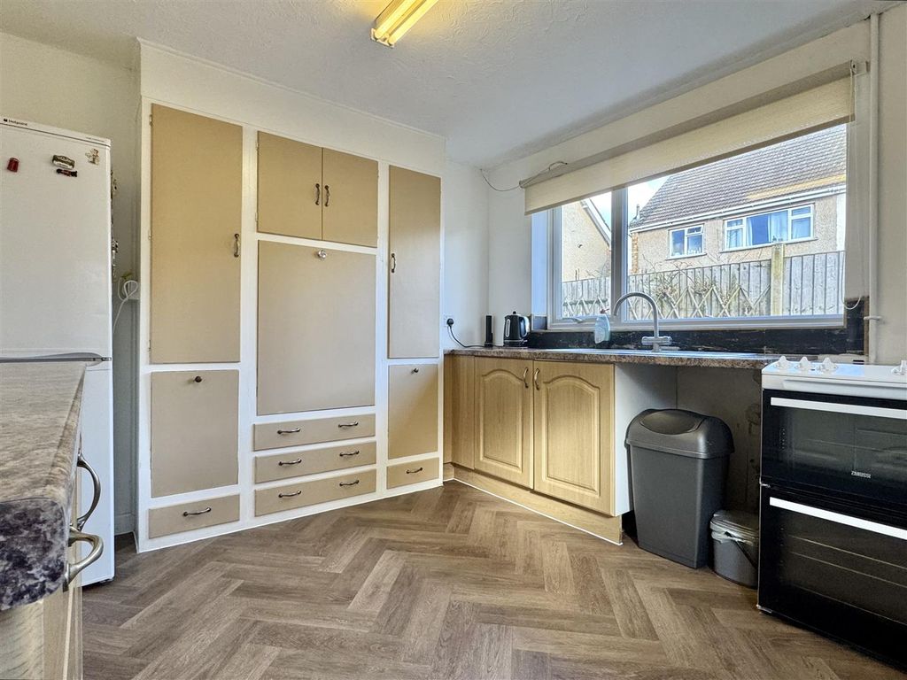 Property photo 3 of 16 Tempimage1Wbjo6.Jpg