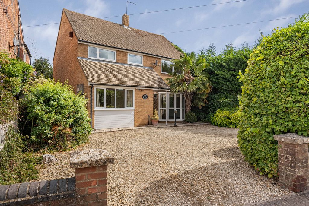 Property photo 1 of 22