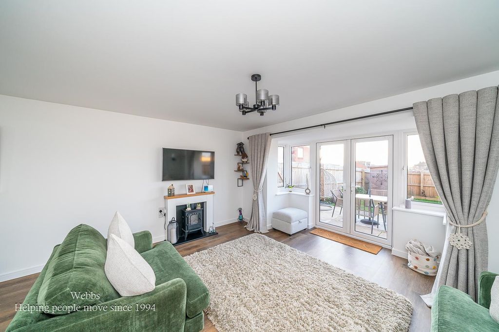 Property photo 3 of 32 Webbs-2.Jpg