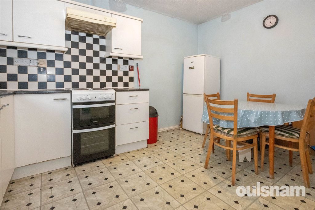 Property photo 3 of 18 Picture No. 03