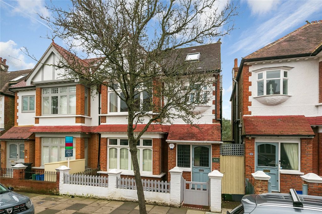 Property photo 1 of 16 Picture No. 32