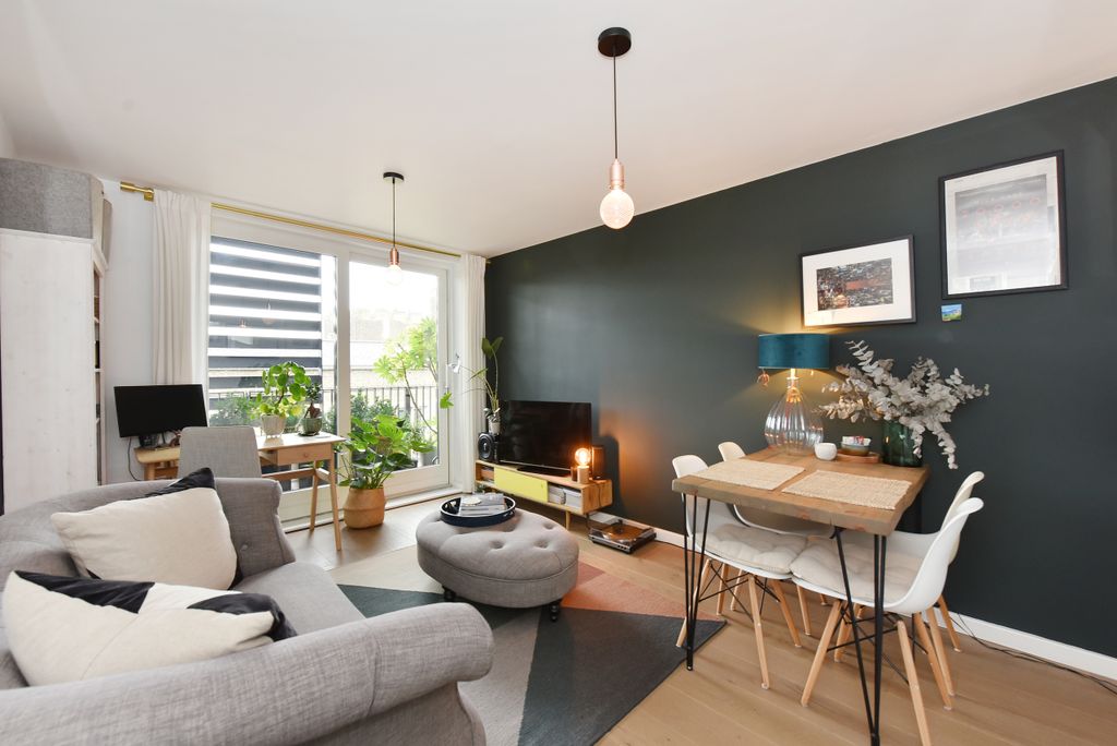 Property photo 3 of 16 Photo 3