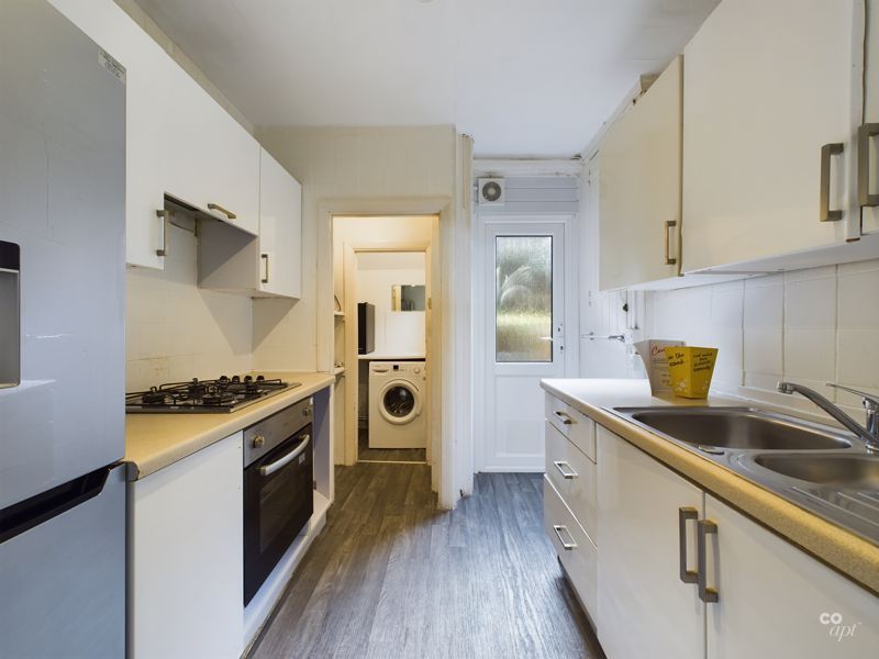 Property photo 2 of 8 Photo 13