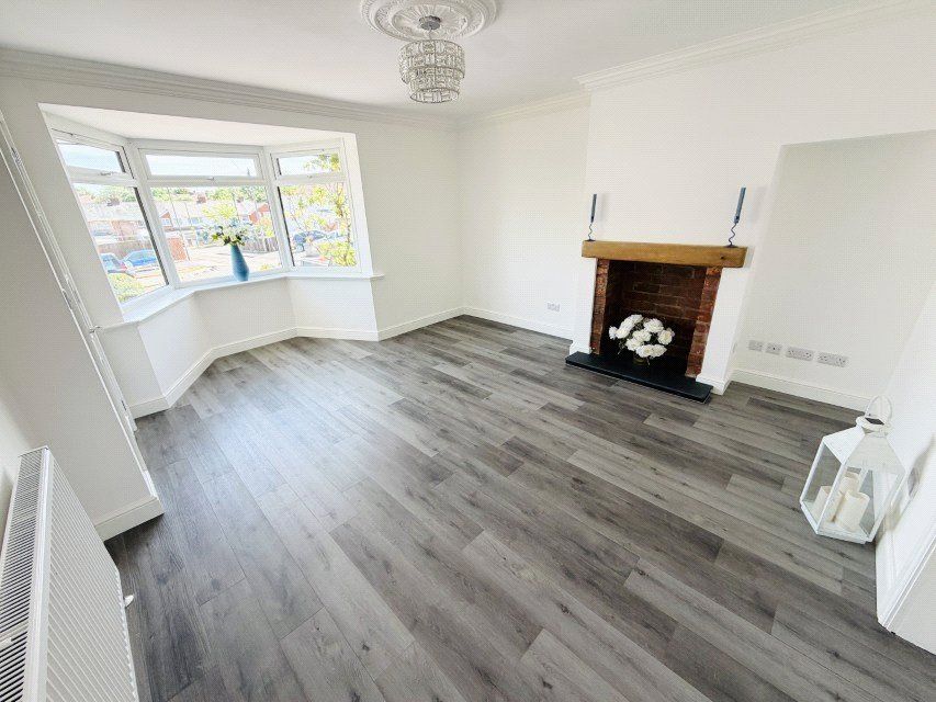 Property photo 3 of 22 Picture No. 62