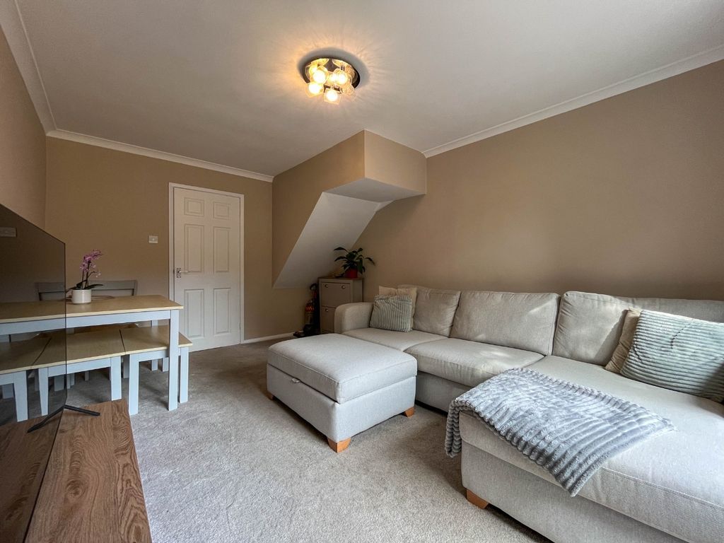 Property photo 3 of 15 3571345