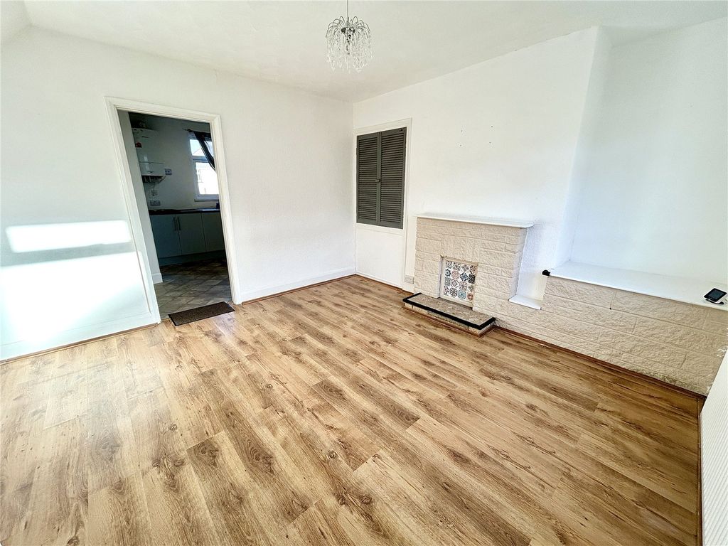 Property photo 2 of 10 Picture No. 07