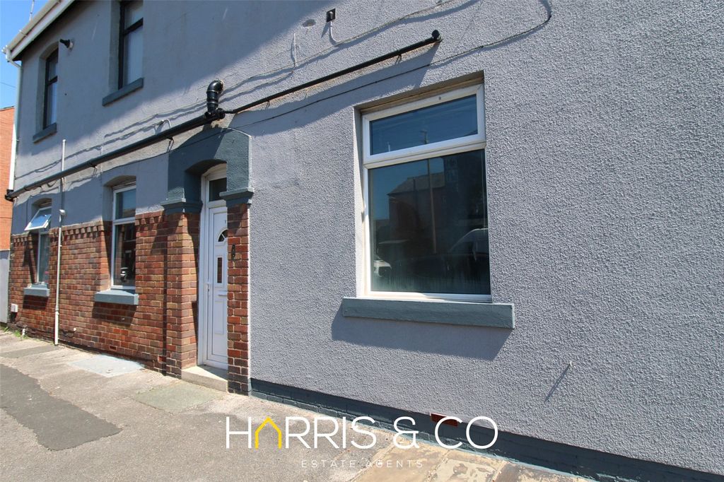 Property photo 1 of 6 Picture No. 04