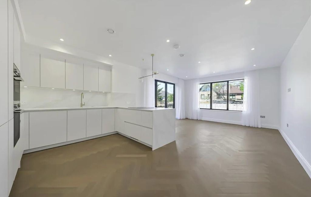 Property photo 1 of 10 A.Jpg