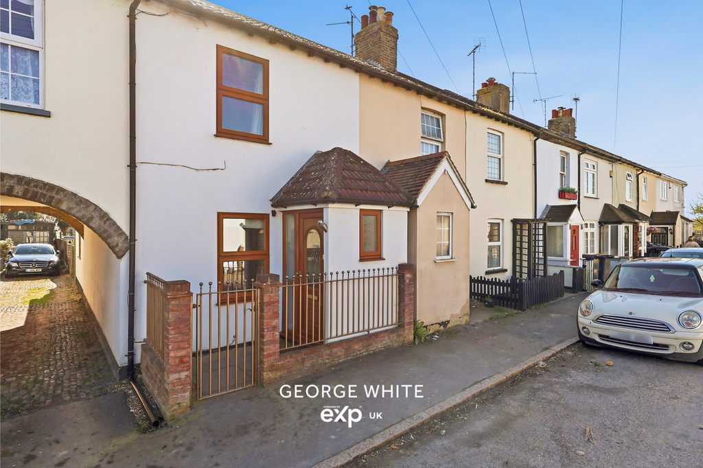 Property photo 2 of 26